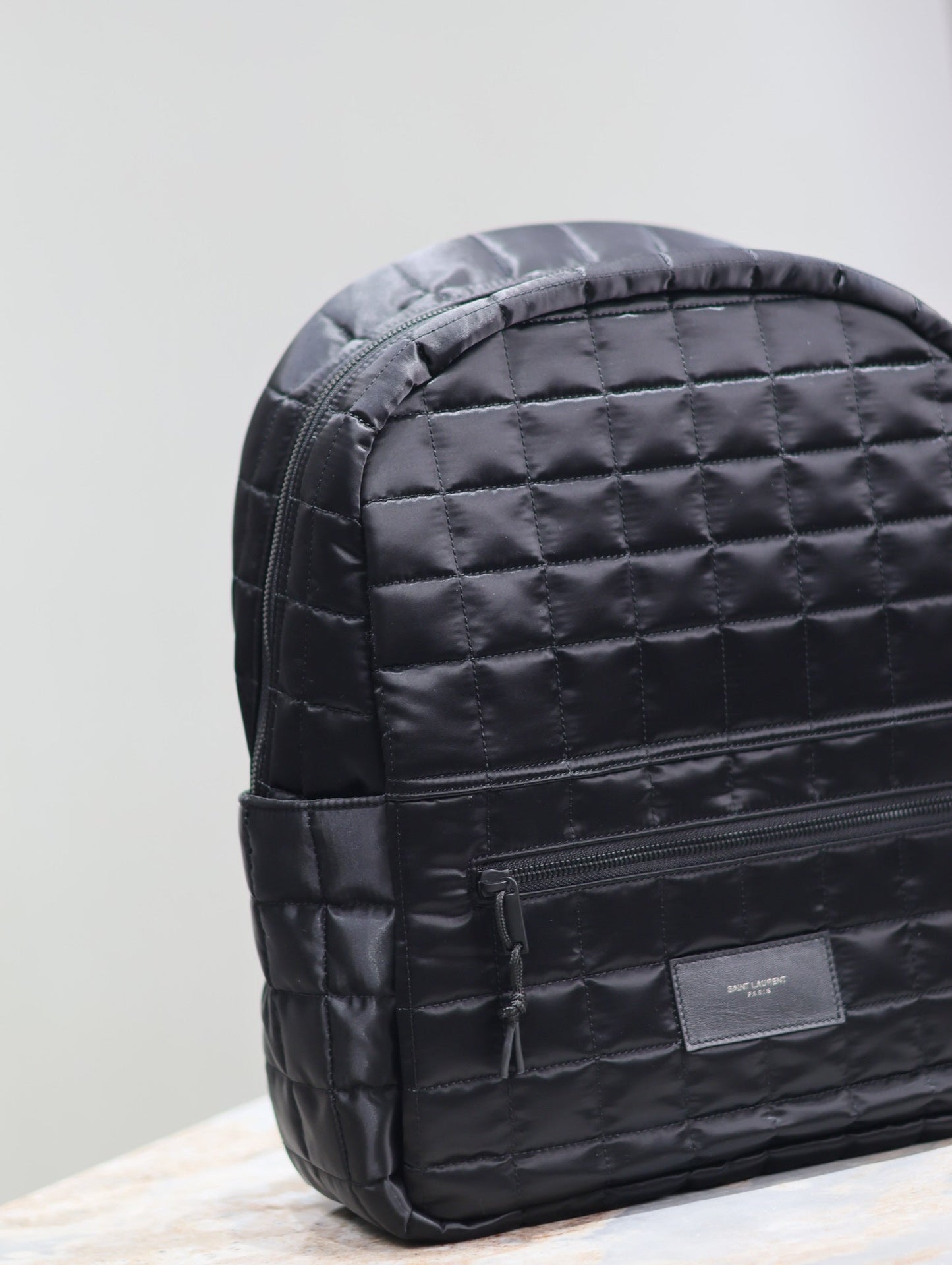 BACKPACK 37 IN BLACK PLAID NYLON