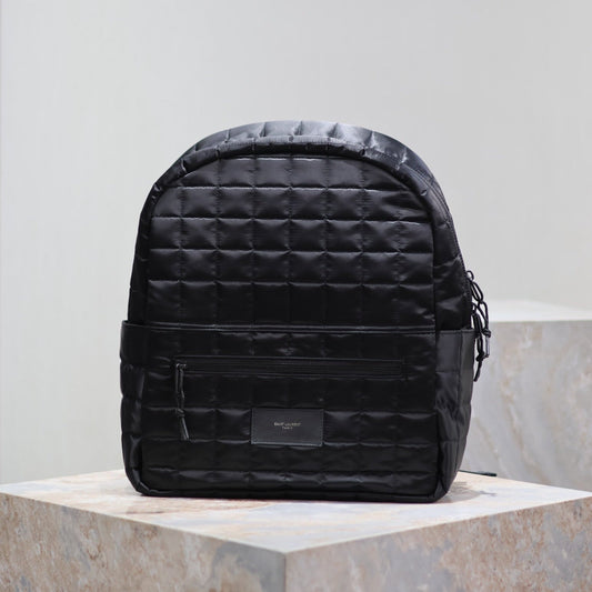 BACKPACK 37 IN BLACK PLAID NYLON