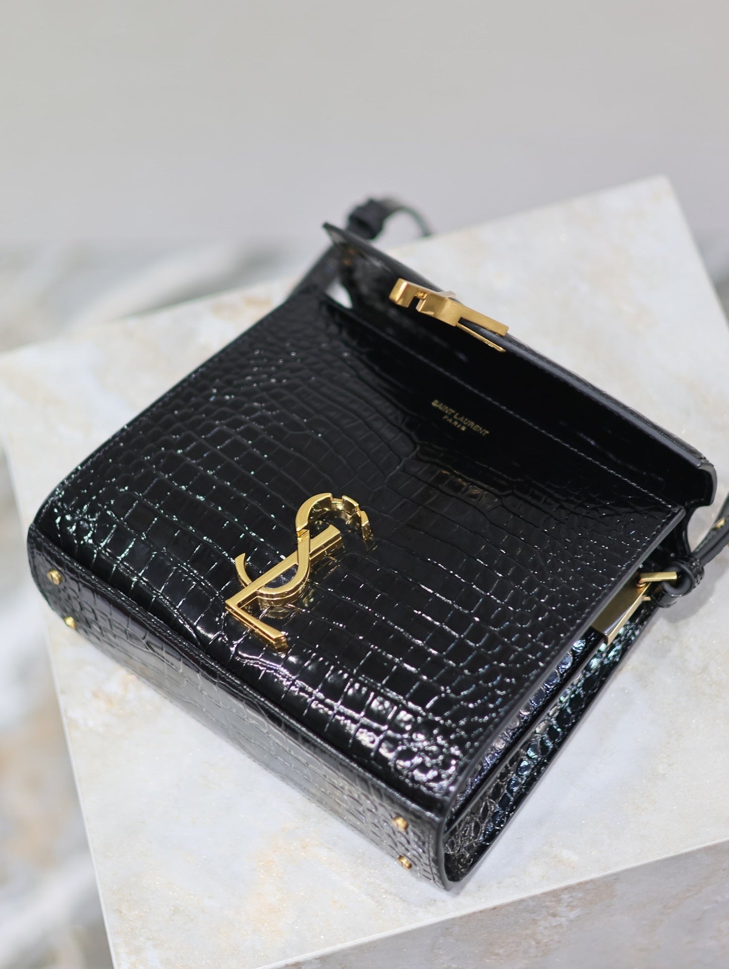 CASSANDRA MINI TOP HANDLE BAG 20 IN BLACK CROCODILE-EMBOSSED GLOSSY CALFSKIN