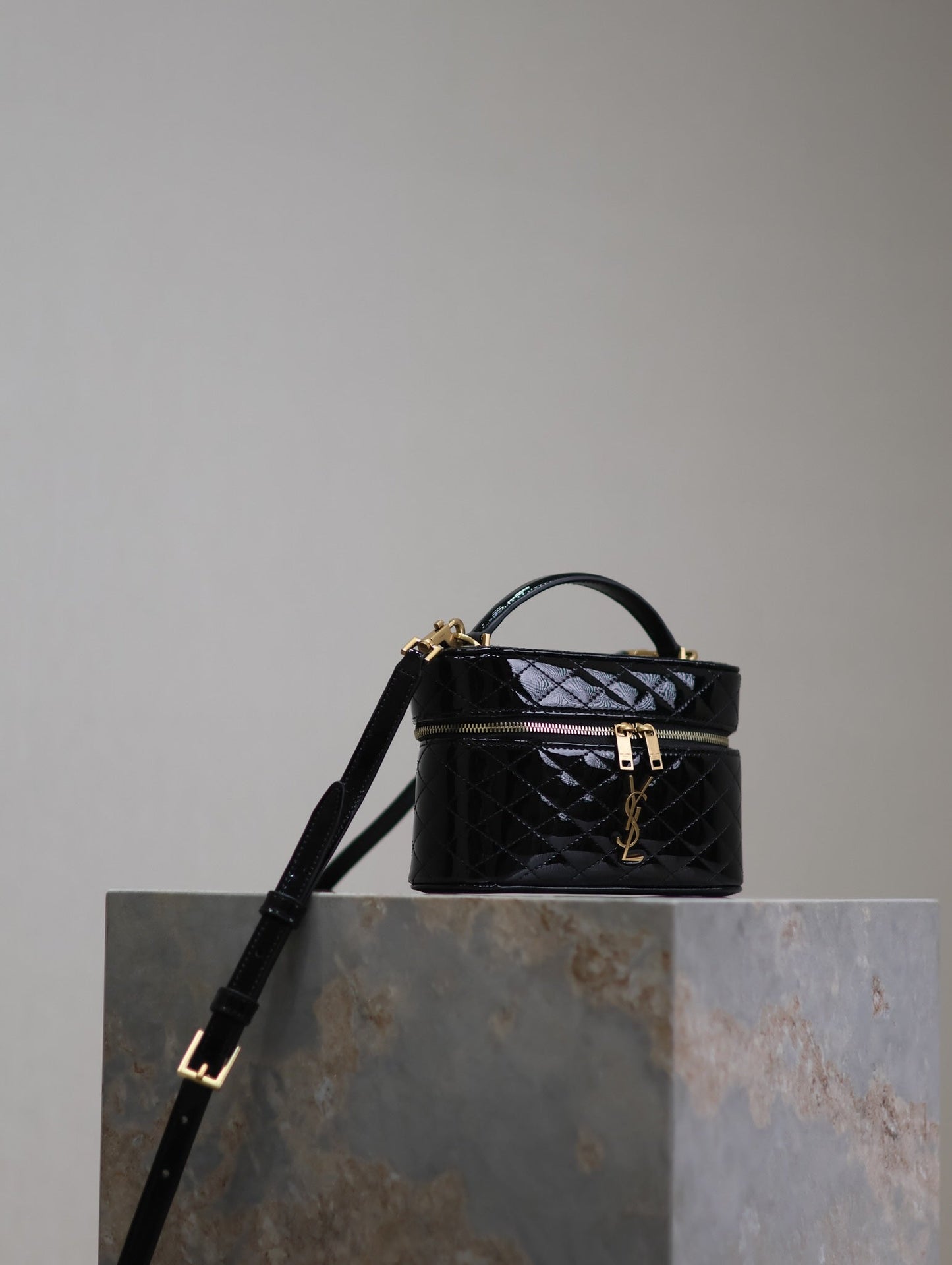 GABY MINI VANITY 18 IN BLACK GLOSSY LAMBSKIN GOLD HARDWARE