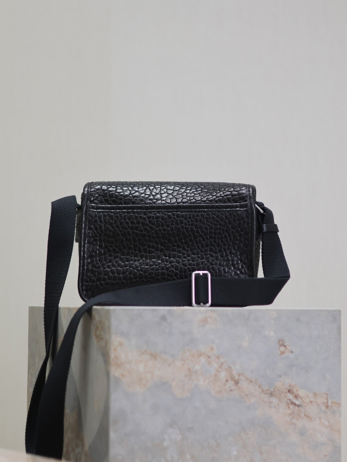 NIKI BABY 22 IN BLACK ELEPHANT PATTERN LAMBSKIN SILVER LOGO