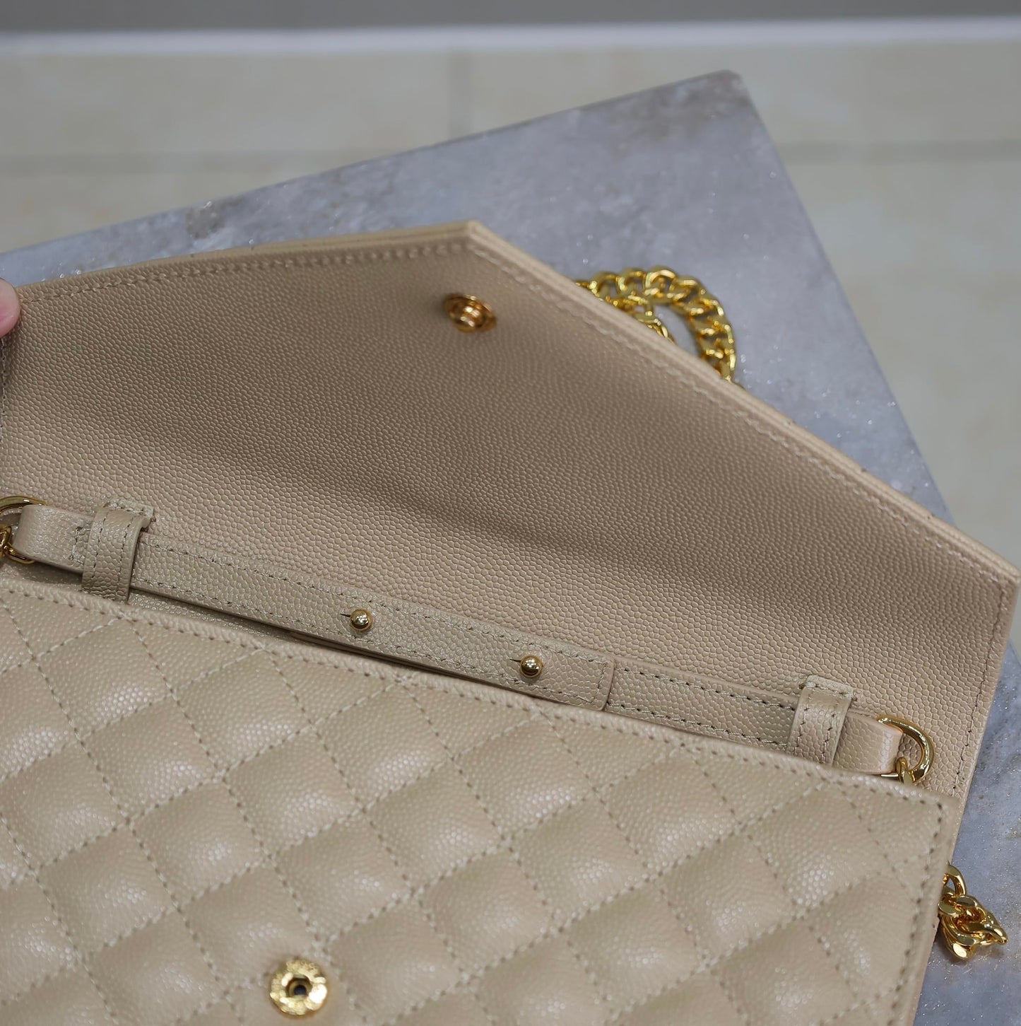 ENVELOPE CHAIN BAG 22 IN SEPIA TAN LAMBSKIN GOLD HARDWARE