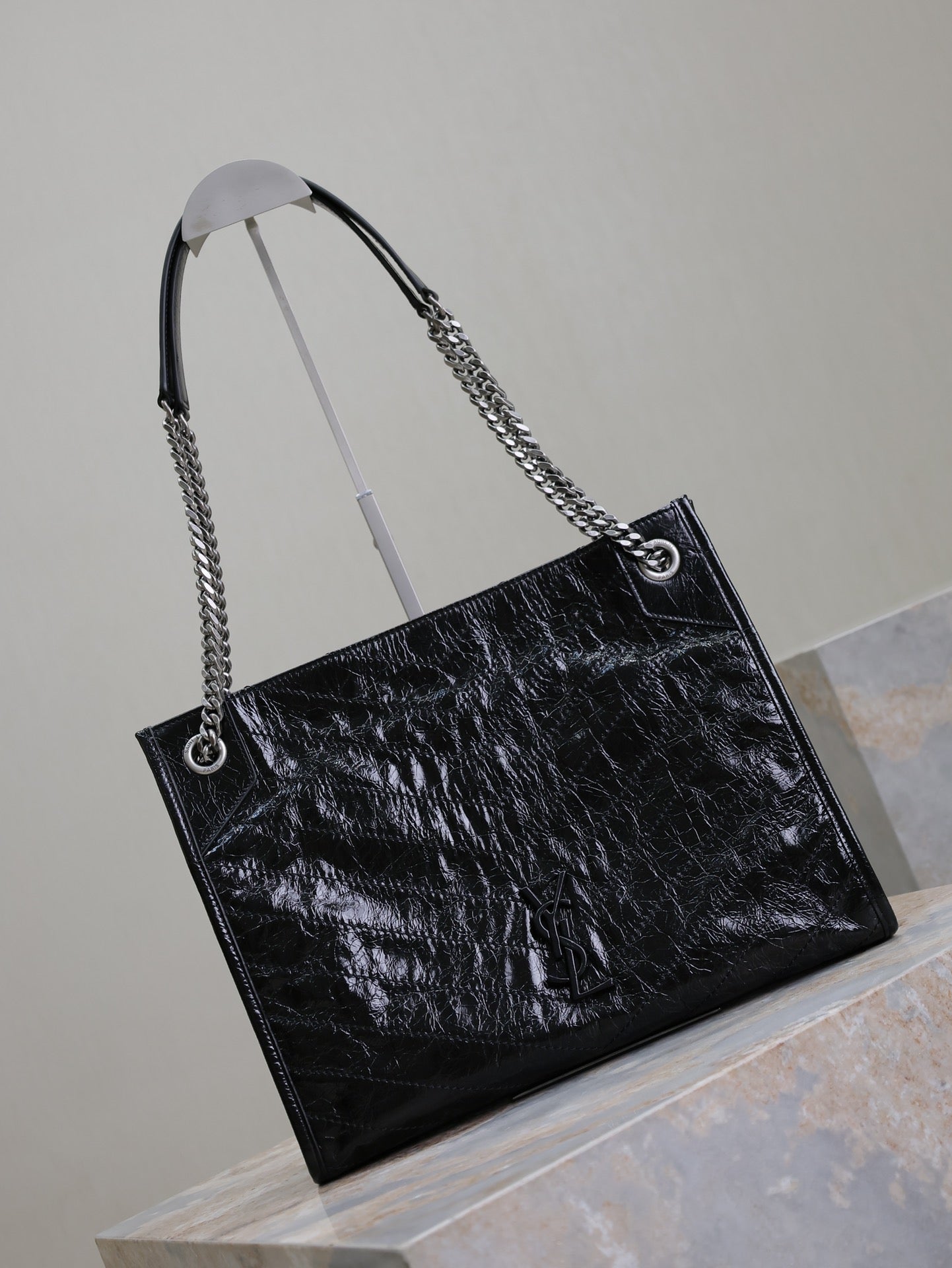 NIKI SHOPPING BAG 33 IN BLACK CRUMPLED CALFSKIN SILVER HARDWARE