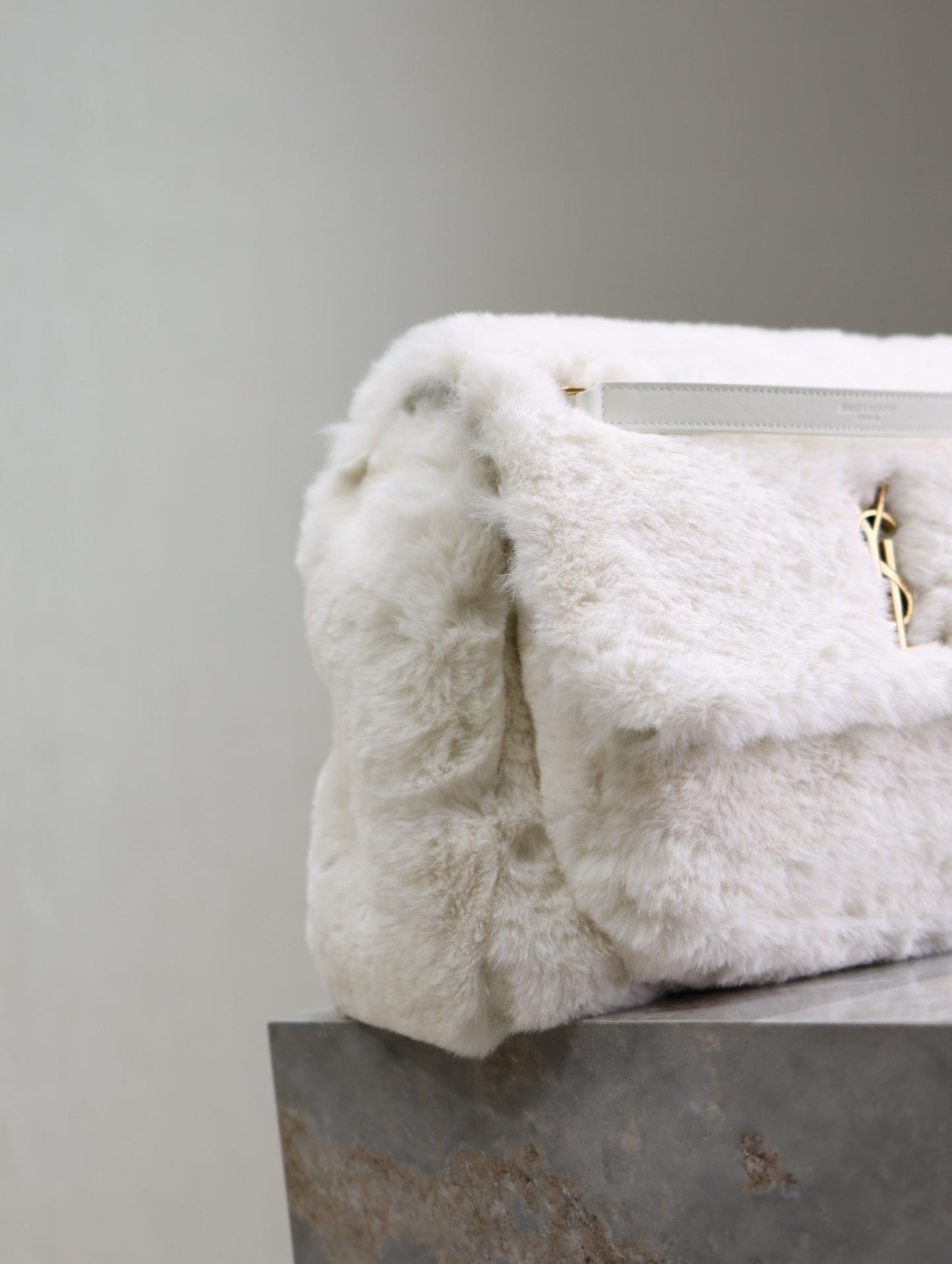 NIKI LARGE 32 IN WHITE RABBIT FUR GOLD HARDWARE