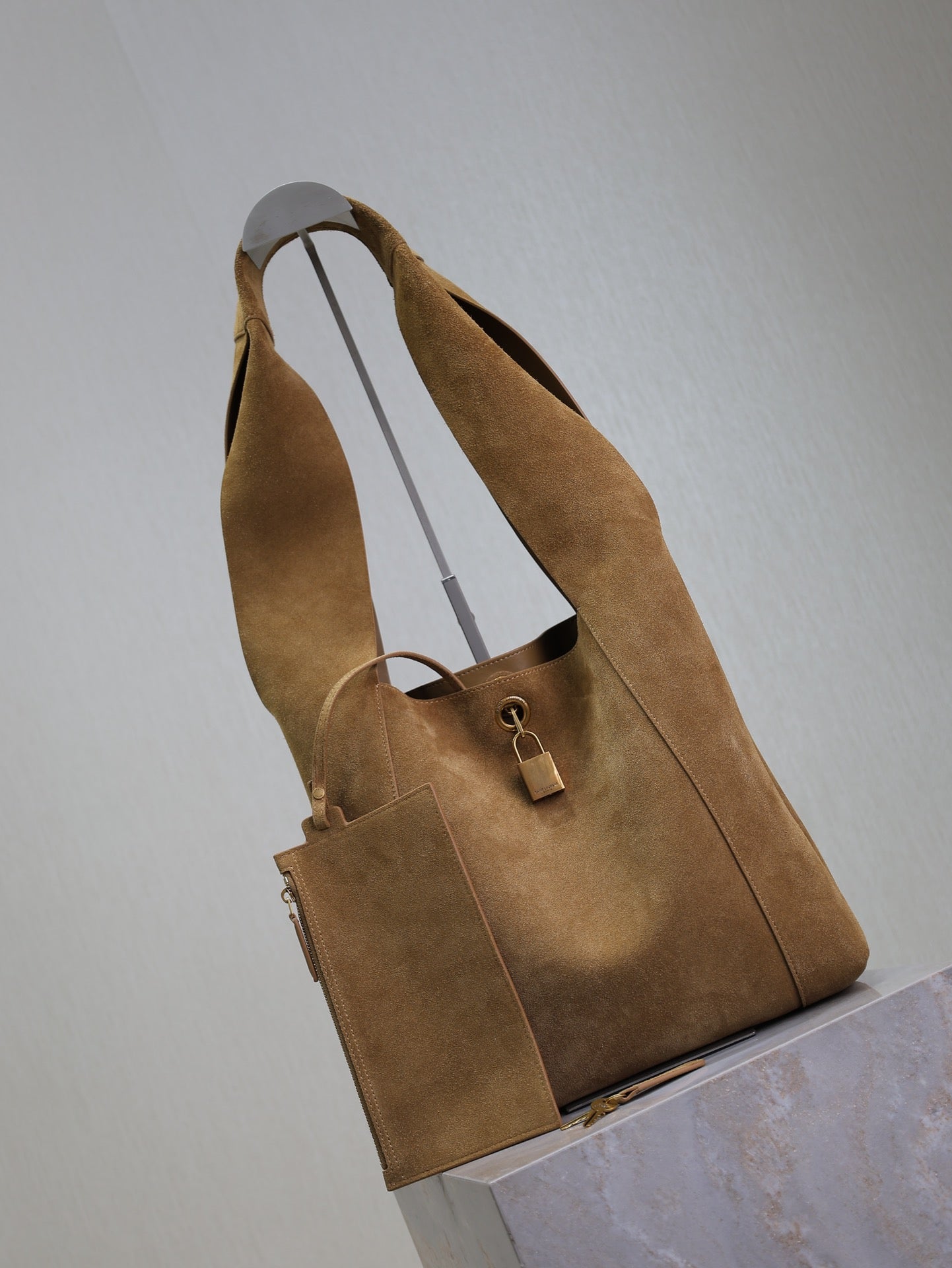 TANGER HOBO BAG 27 IN PEANUT BROWN SUEDE