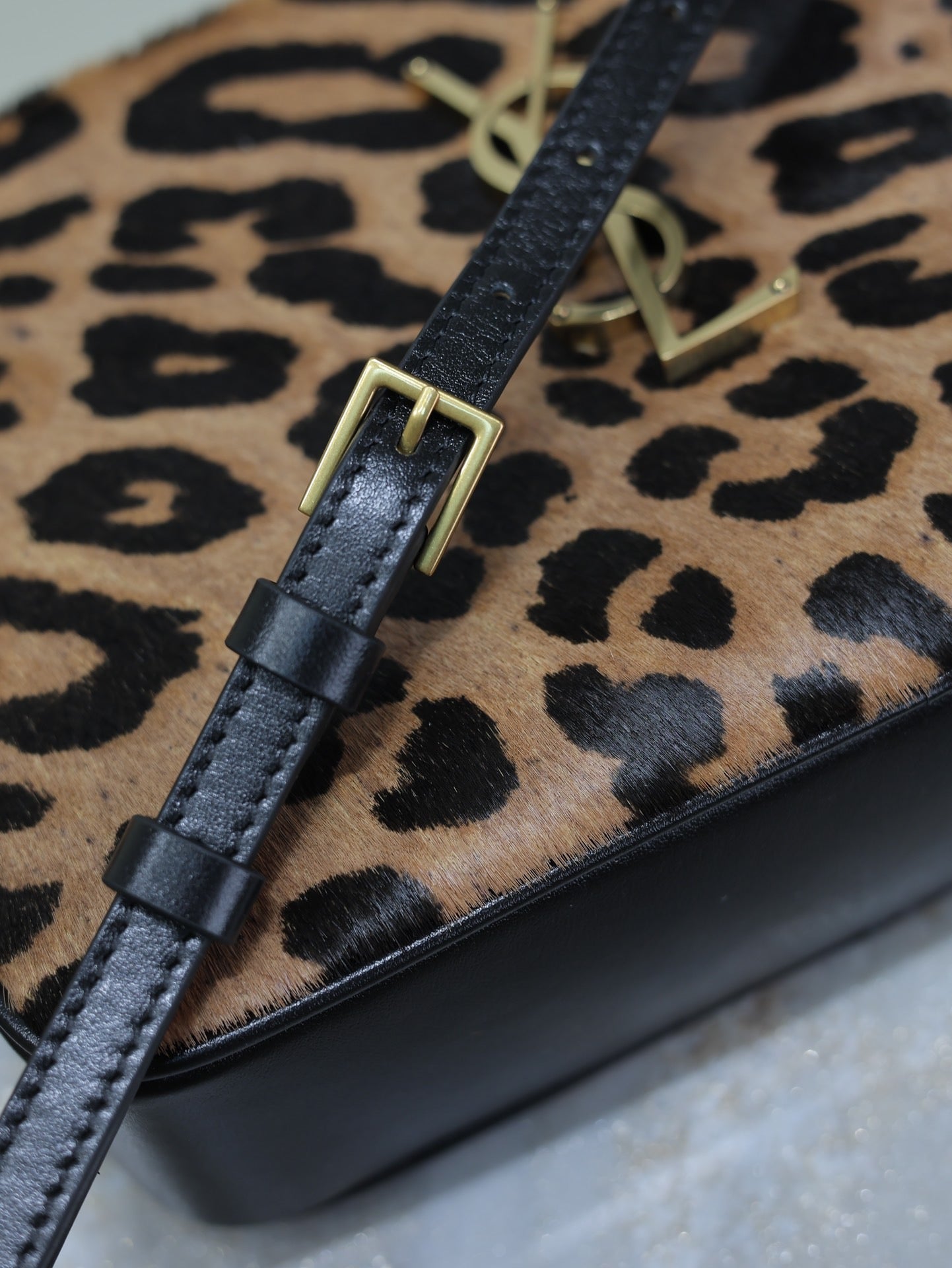 LOU CAMERA BAG 23 IN LEOPARD PRINT CALFSKIN