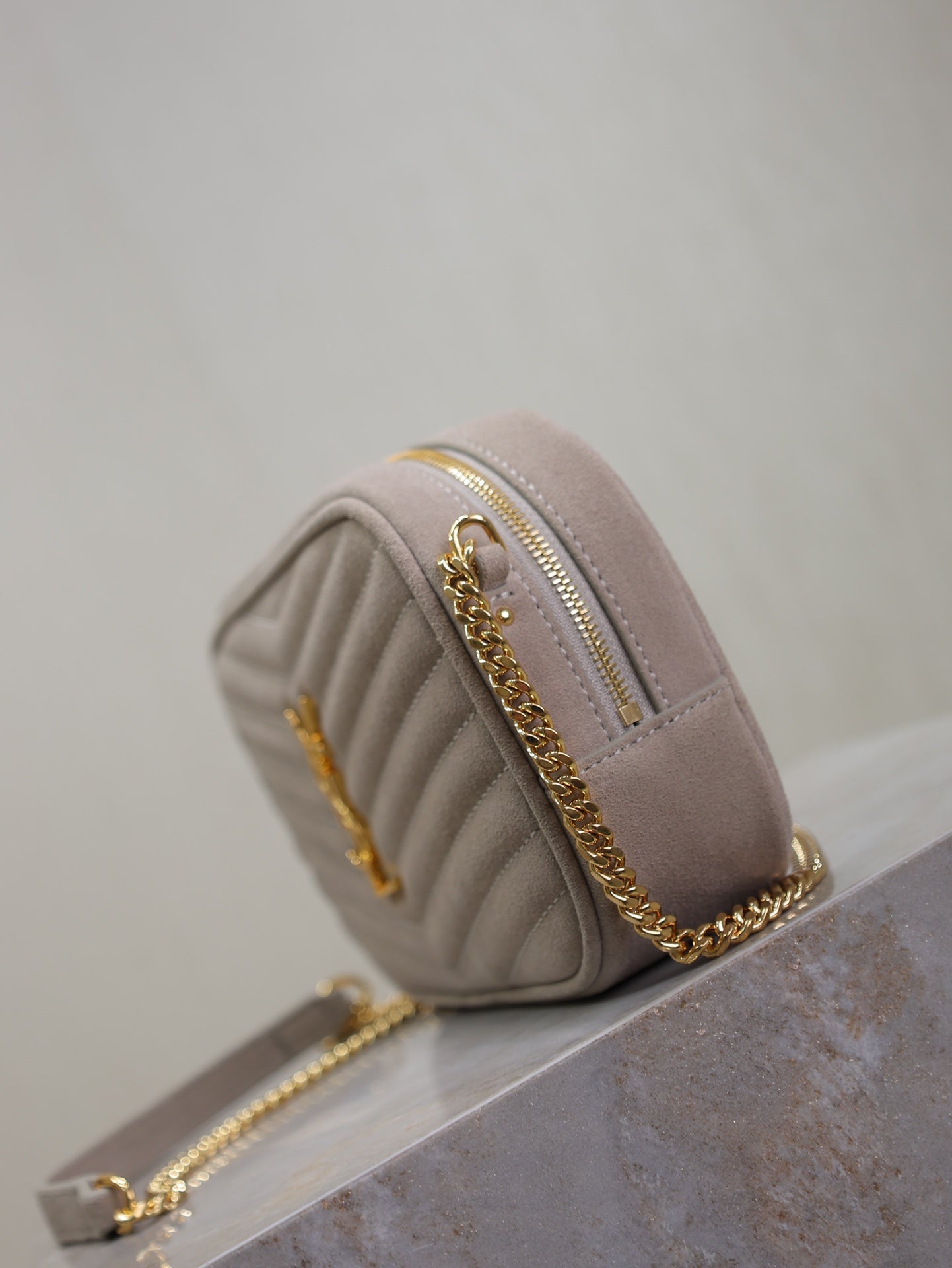 LOU MINI CAMERA BAG 18 IN SILVER PINK SUEDE GOLD HARDWARE