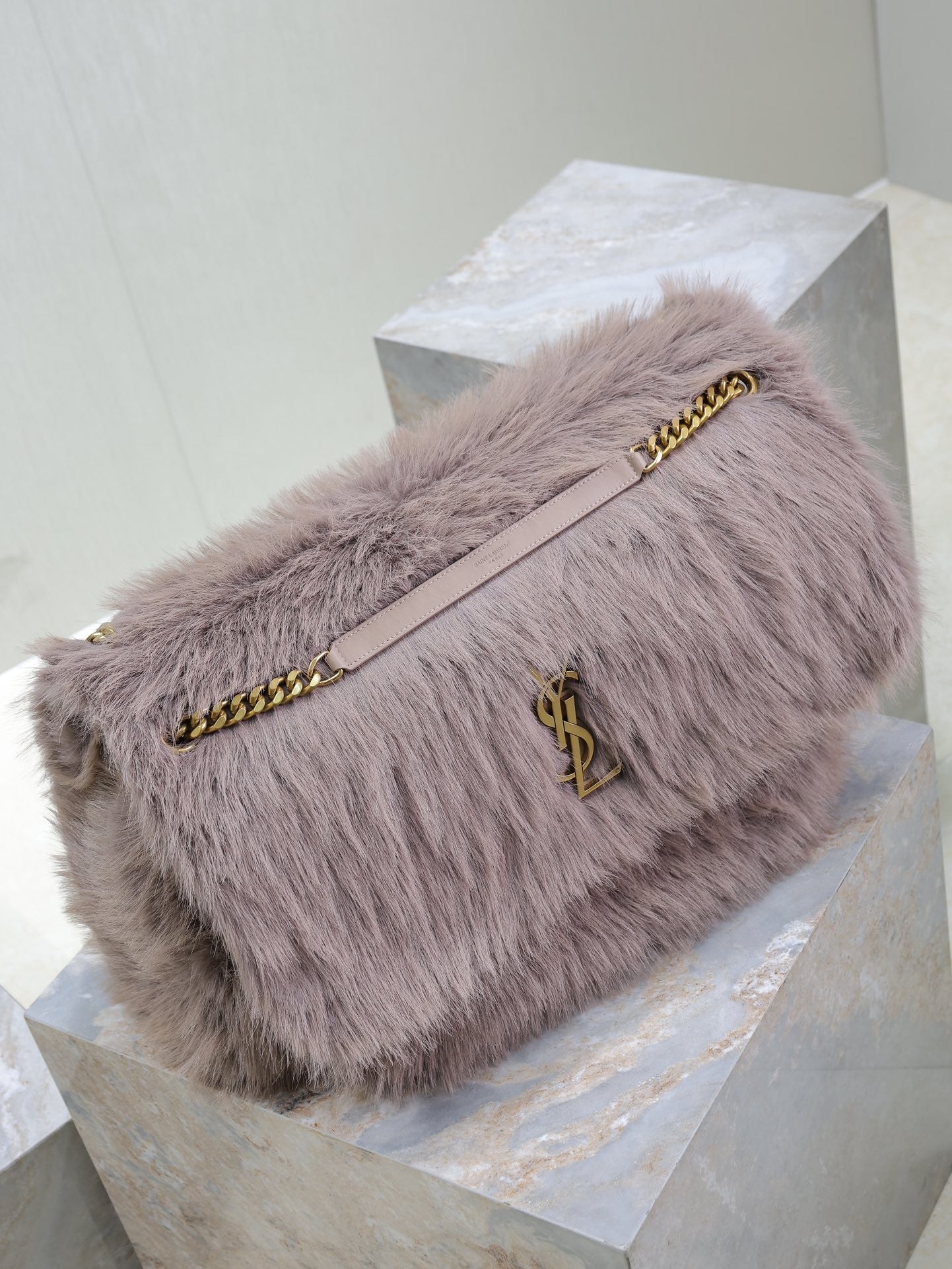 NIKI 47 IN LIGHT PURPLE RABBIT FUR GOLD HARDWARE