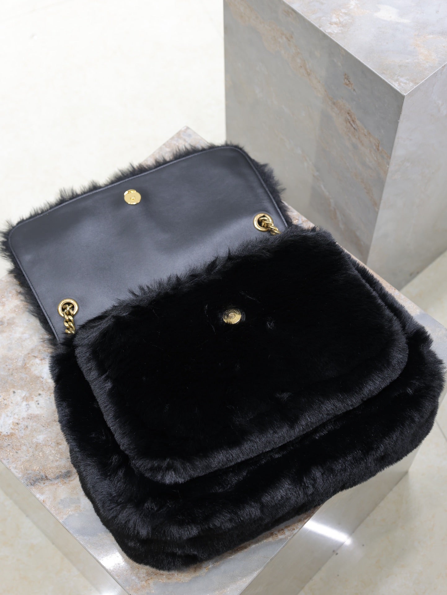 NIKI LARGE 32 IN BLACK RABBIT FUR GOLD HARDWARE