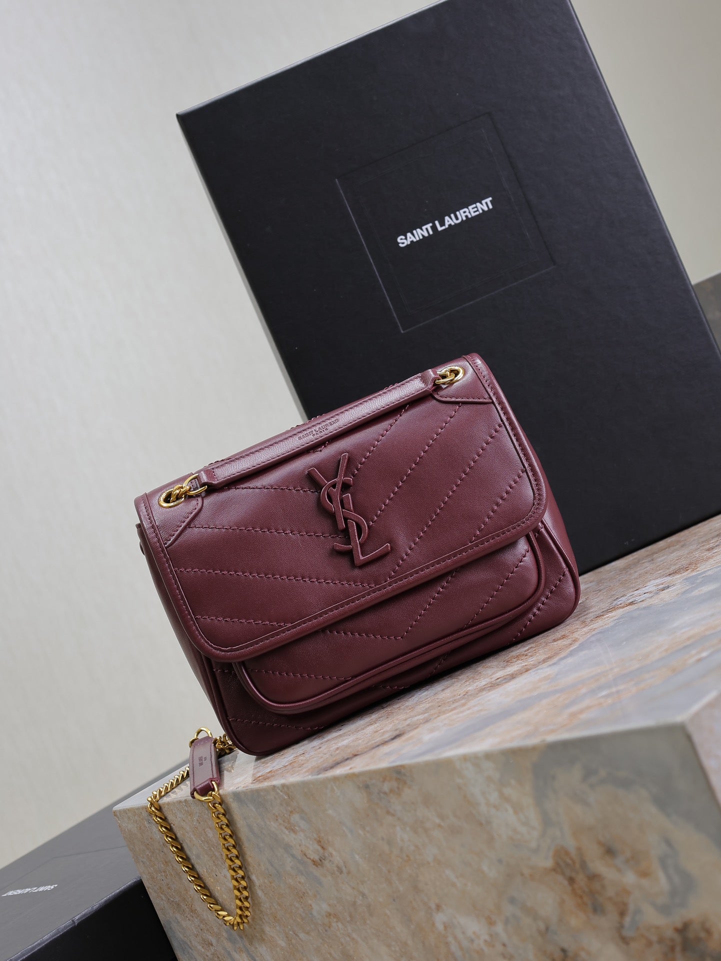 NIKI BABY 22 IN WINE RED LAMBSKIN GOLD CHAIN