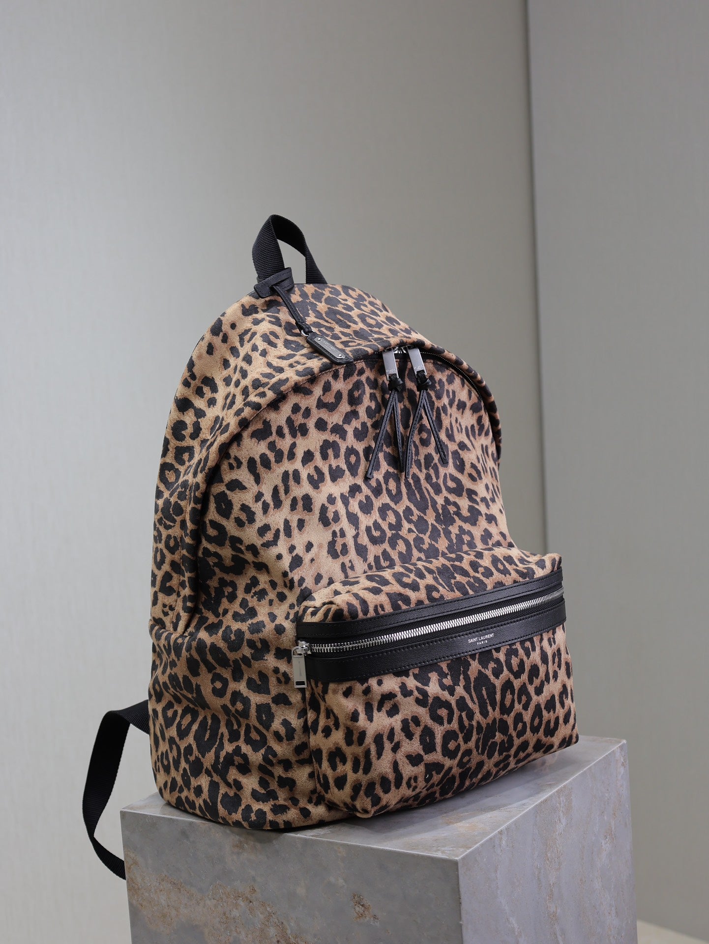 CITY BACKPACK 38 IN LEOPARD PRINT VELVET