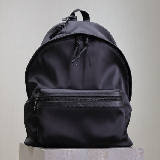 CITY BACKPACK 38 IN BLACK SILK