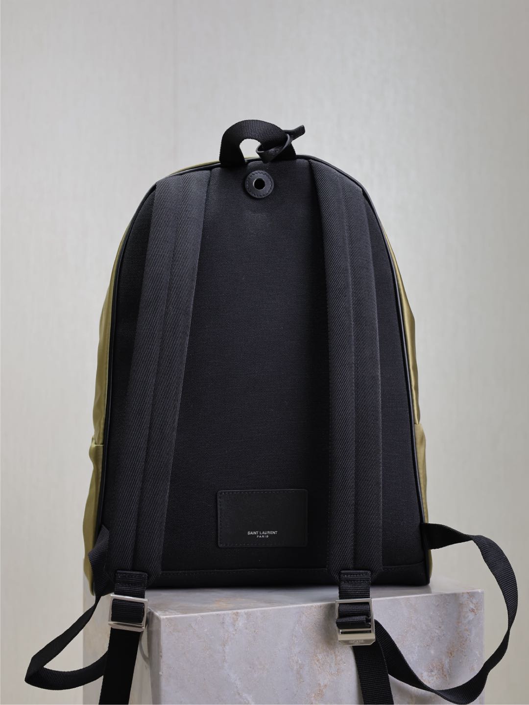 CITY BACKPACK 38 IN MOSS GREEN SILK