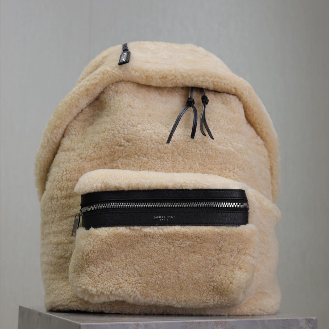 CITY BACKPACK 35 IN BEIGE SHEARLING