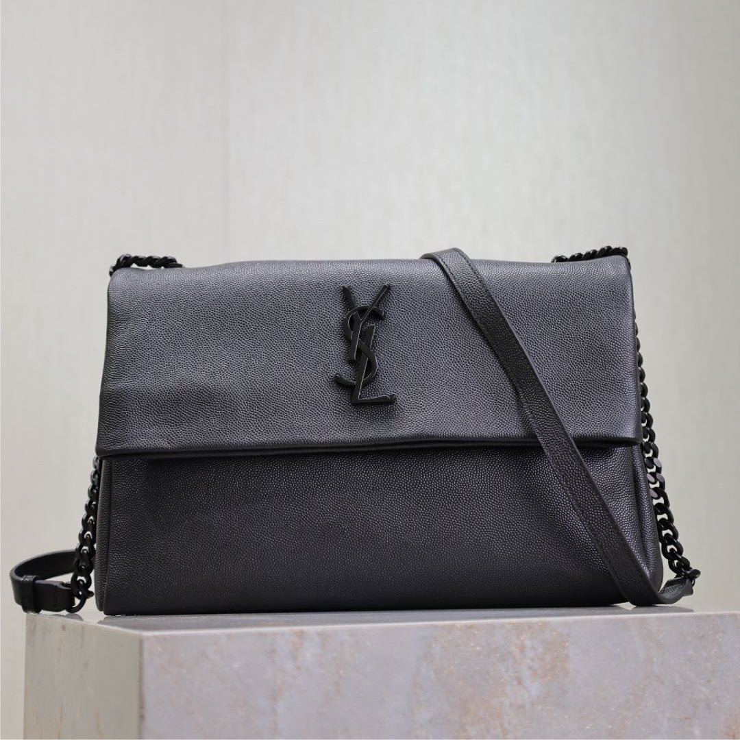 WEST HOLLYWOOD BAG 28 IN BLACK CALFSKIN BLACK HARDWARE