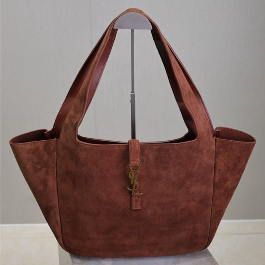 LE 5 À 7 BEA TOTE BAG 50 IN RED BROWN SUEDE GOLD LOGO