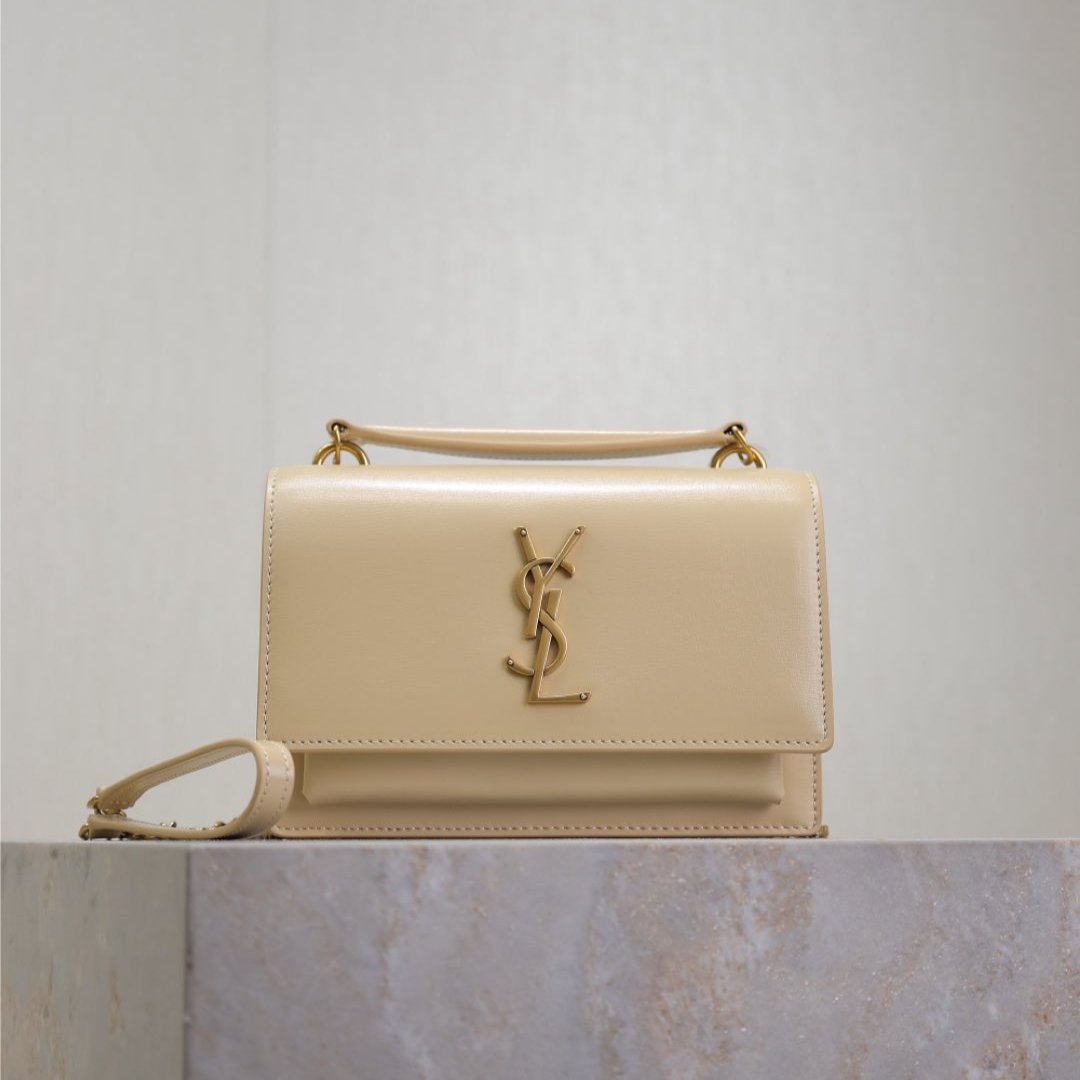 SUNSET SMALL BAG 19 IN BEIGE CALFSKIN GOLD HARDWARE