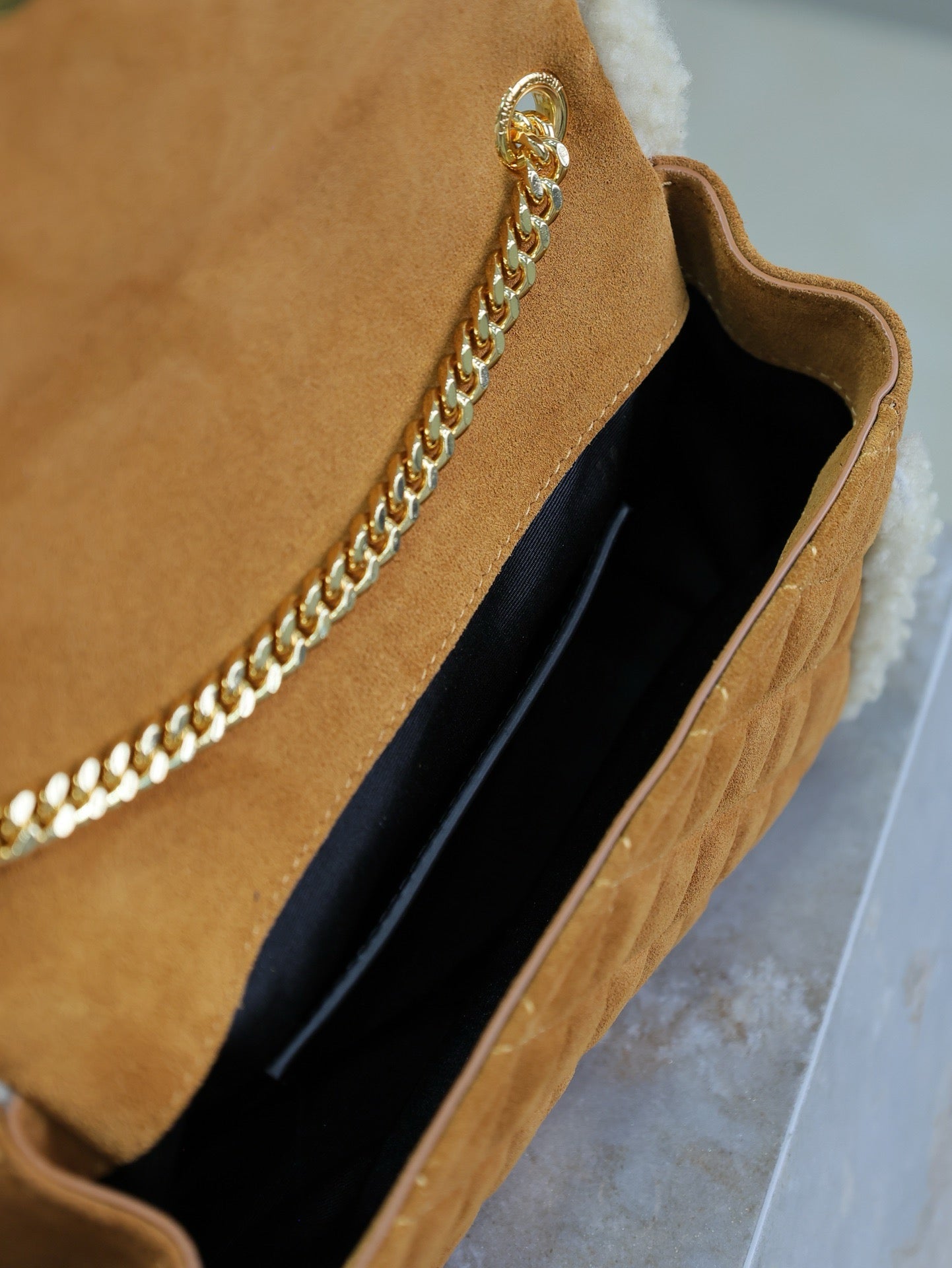 ENVELOPE CHAIN BAG 21 IN BRONZE BROWN SUEDE AND WHITE SHEARLING TRIM GOLD HARDWARE