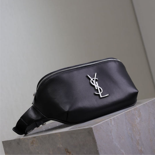 CLASSIC CROSSBODY BAG 25 IN BLACK LAMBSKIN SILVER LOGO