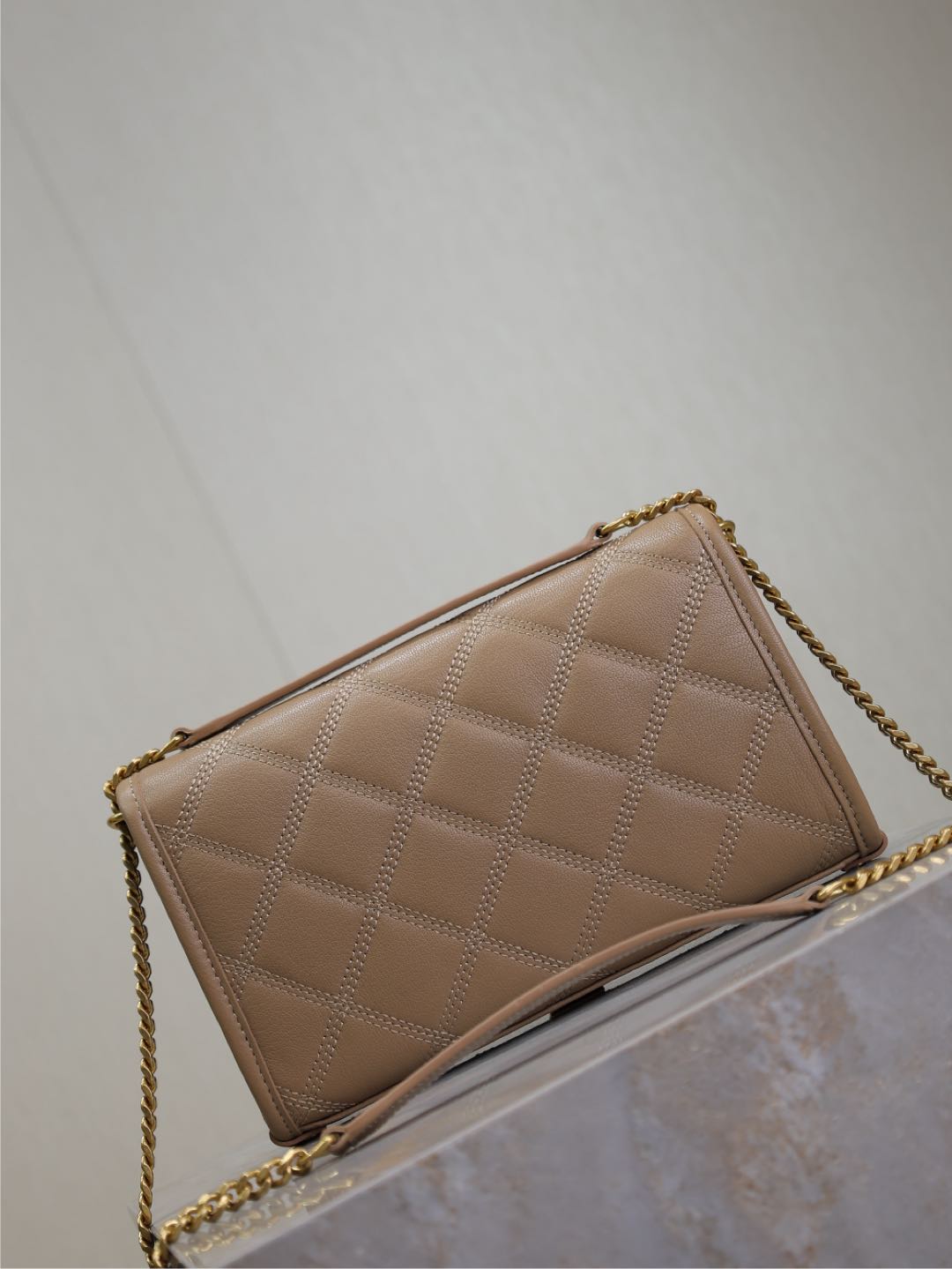 BECKY 22 IN MEDIUM BROWN QUILTED LAMBSKIN GOLD HARDWARE