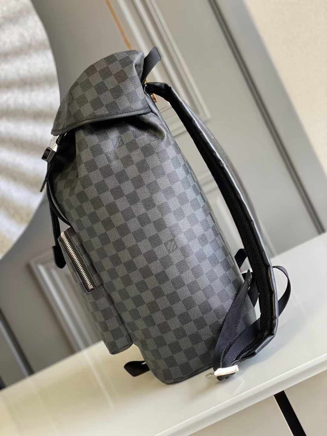 BACKPACK 44 IN GUN METAL DAMIER GRAPHITE CANVAS