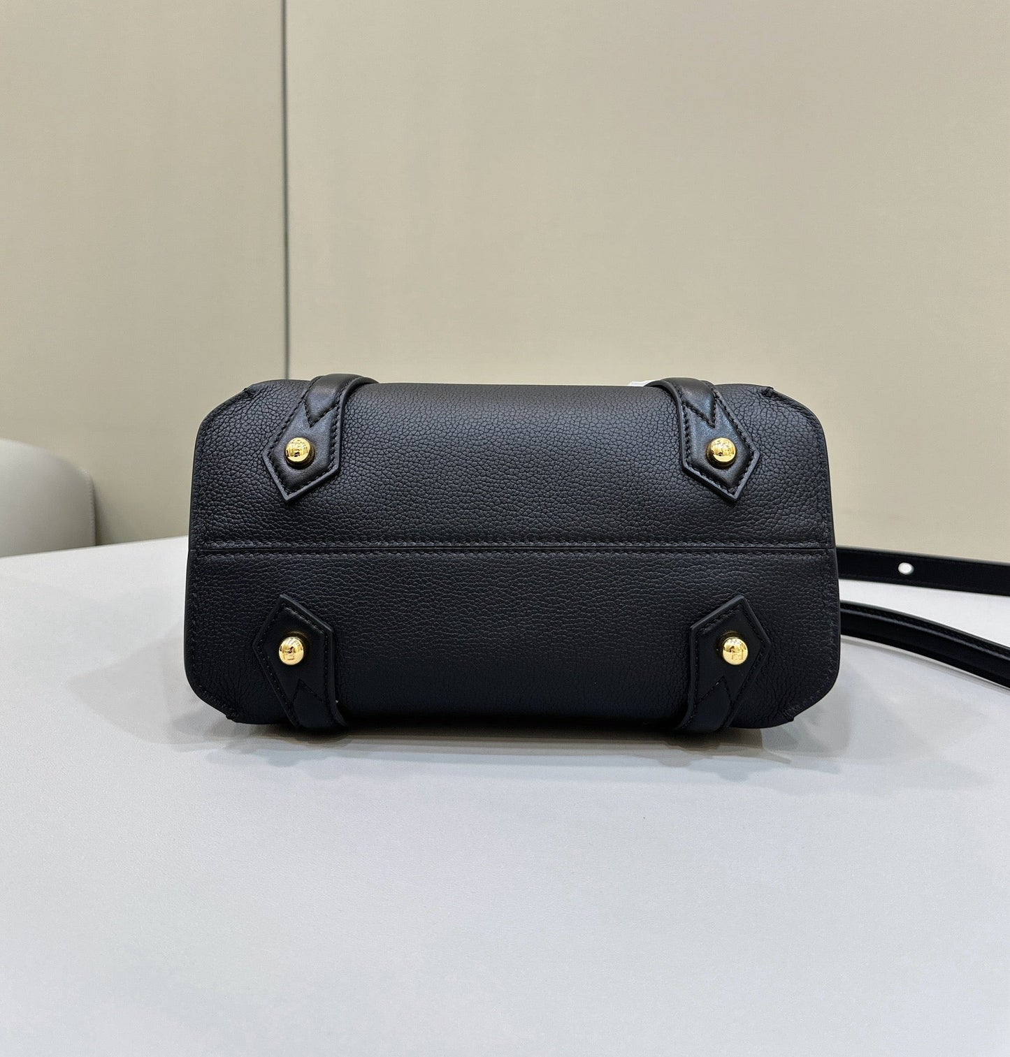 FENDI 27 BAG IN BLACK CALFSKIN WITH GOLD HARDWARE