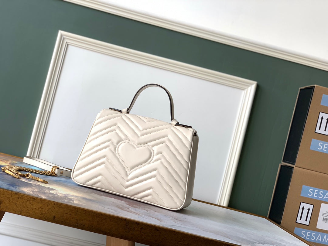 GG Marmont 26.5cm White Calfskin Gold Hardware