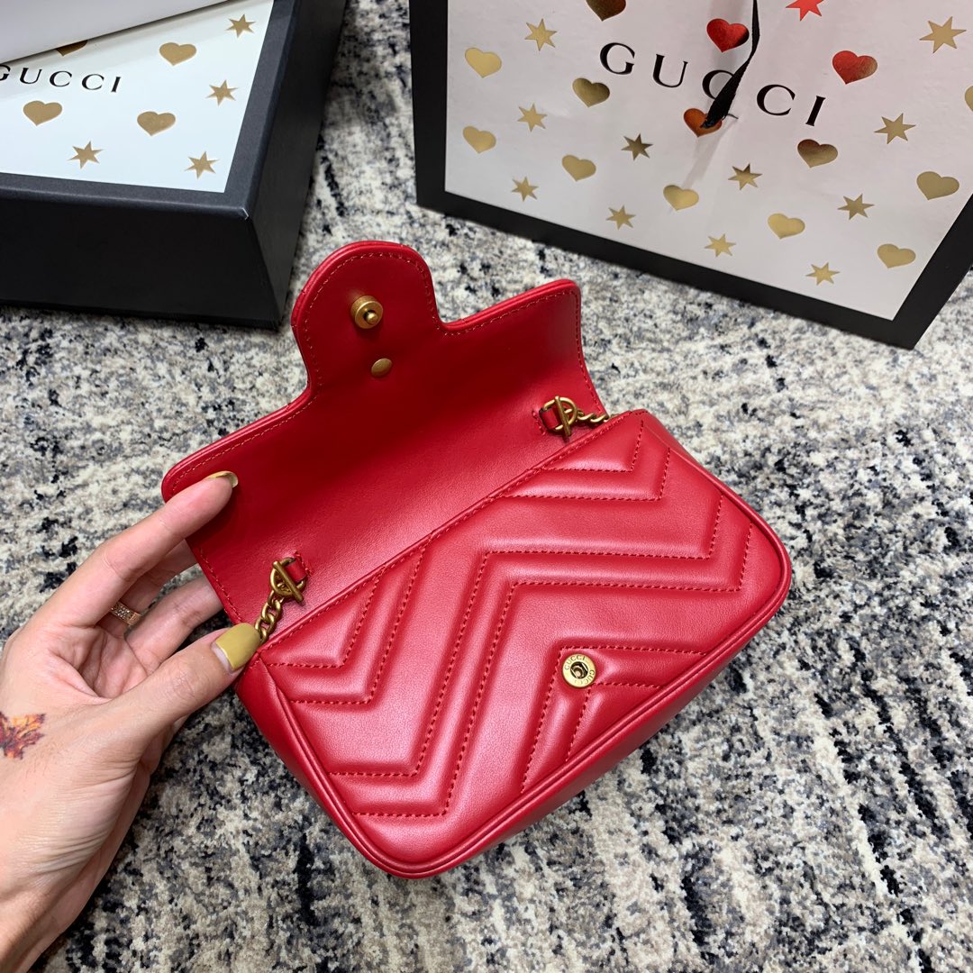 GG Marmont Mini 16.5cm Red Calfskin Gold Hardware