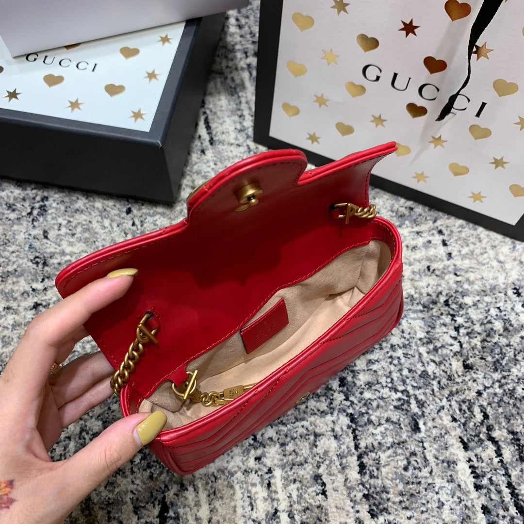 GG Marmont Mini 16.5cm Red Calfskin Gold Hardware