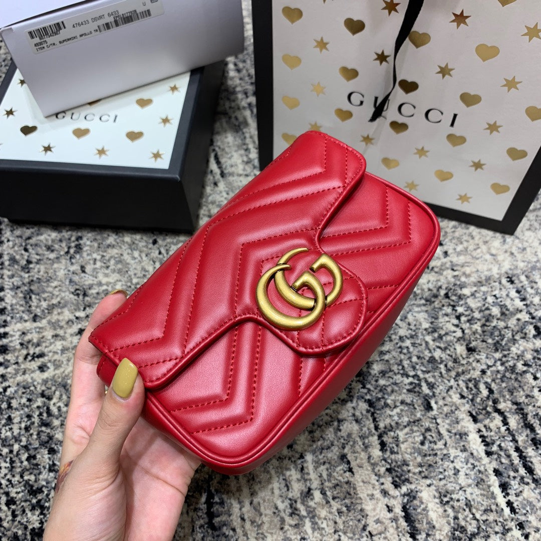 GG Marmont Mini 16.5cm Red Calfskin Gold Hardware